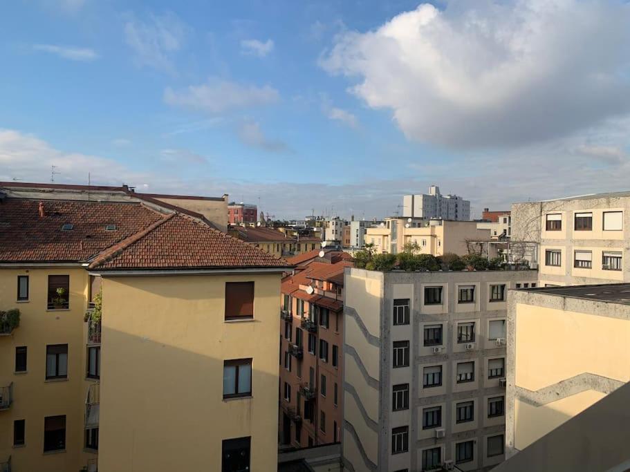 Milano Besana Rent House Milão Exterior foto