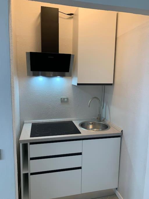 Milano Besana Rent House Milão Exterior foto